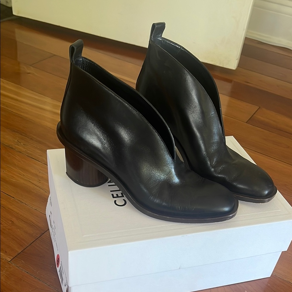 Celine Black Leather V-Front Ankle Booties - Picture 4 of 7
